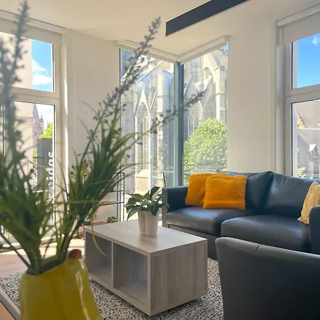 דירה In The Heart Of With Fantastic Views