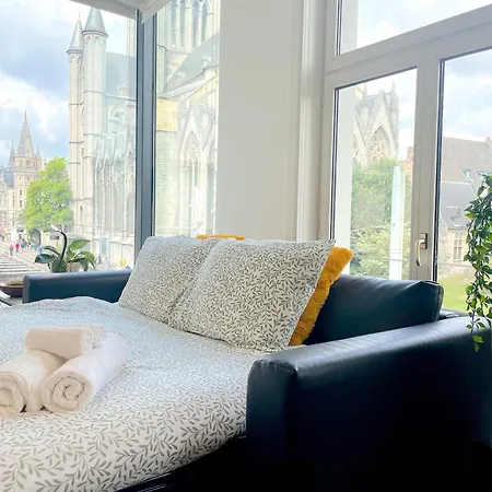 In The Heart Of With Fantastic Views דירה